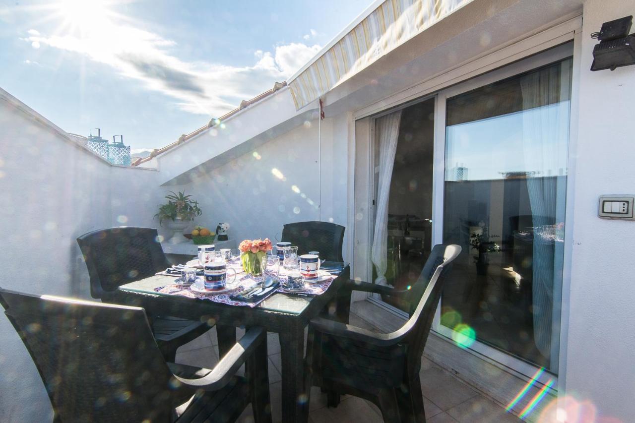 סנרמו Penthouse Three Bedrooms מראה חיצוני תמונה