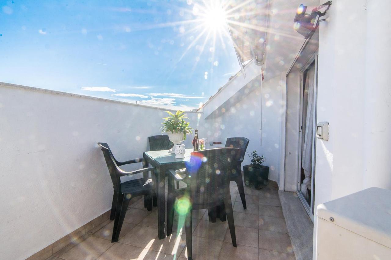 סנרמו Penthouse Three Bedrooms מראה חיצוני תמונה